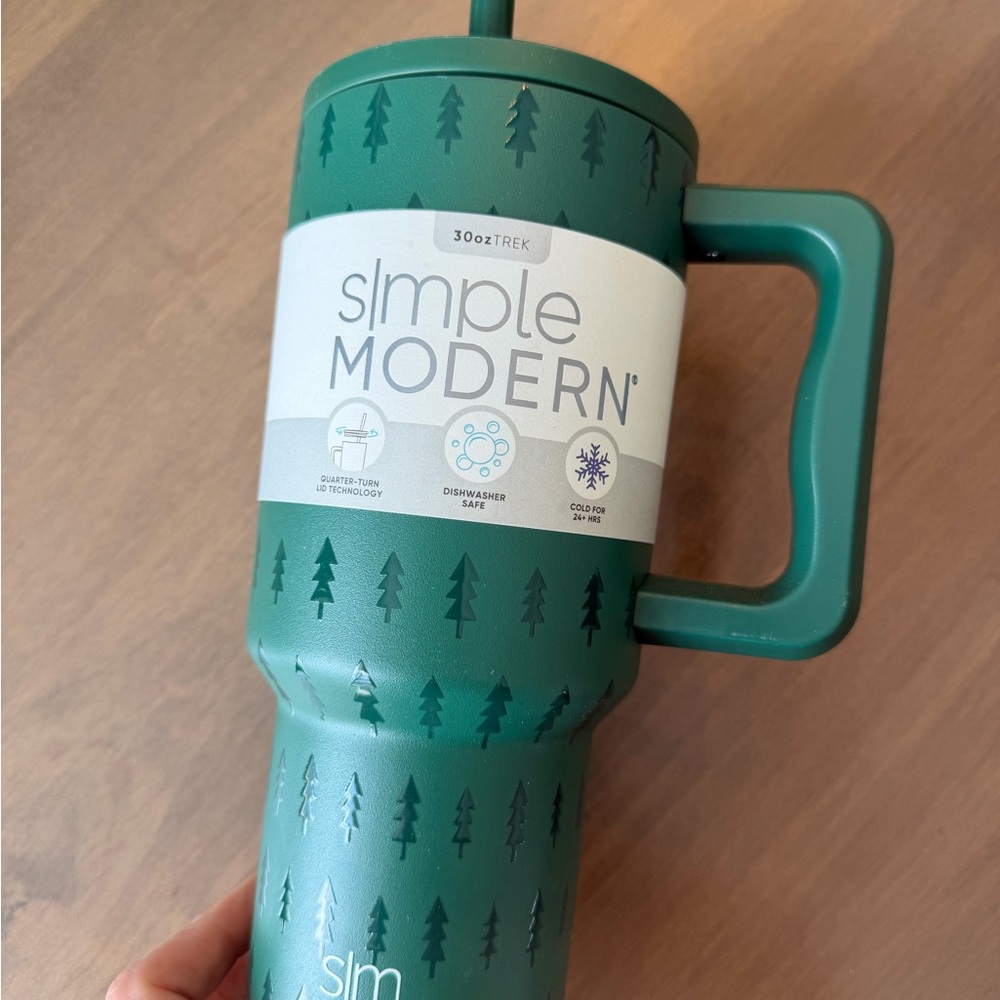 NWT Simple Modern 30oz Trek Travel Mug - Green Tree Pattern